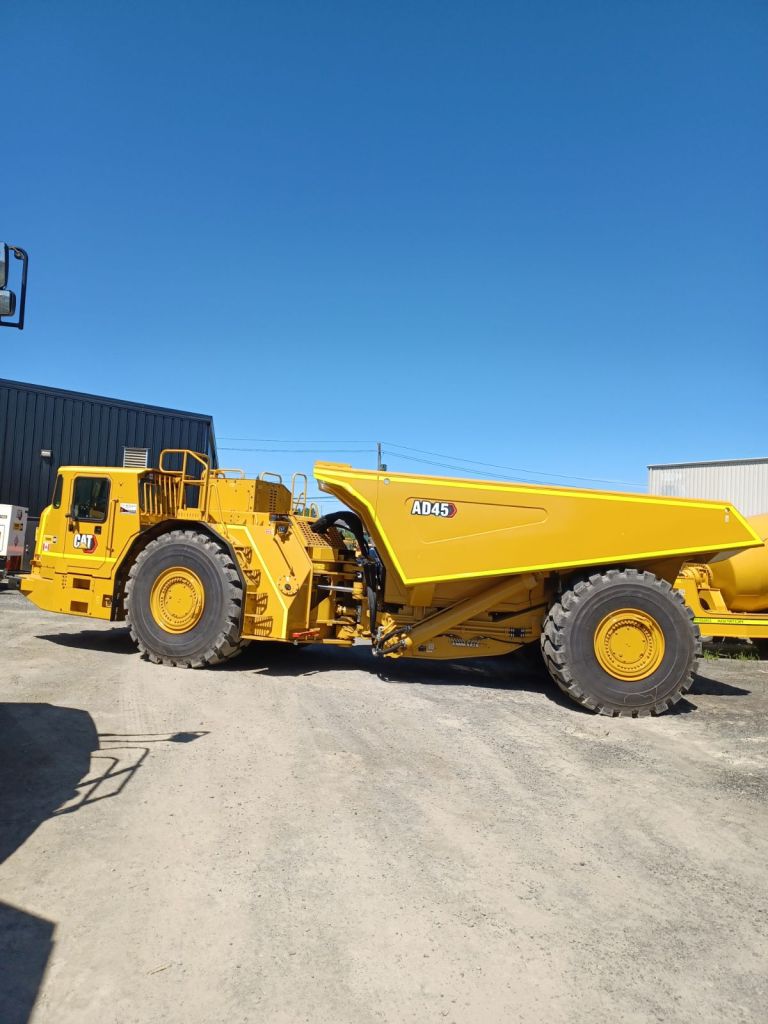 CAT AD45 Underground Truck